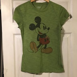 Green Vintage Mickey Mouse tee shirt Size Medium
